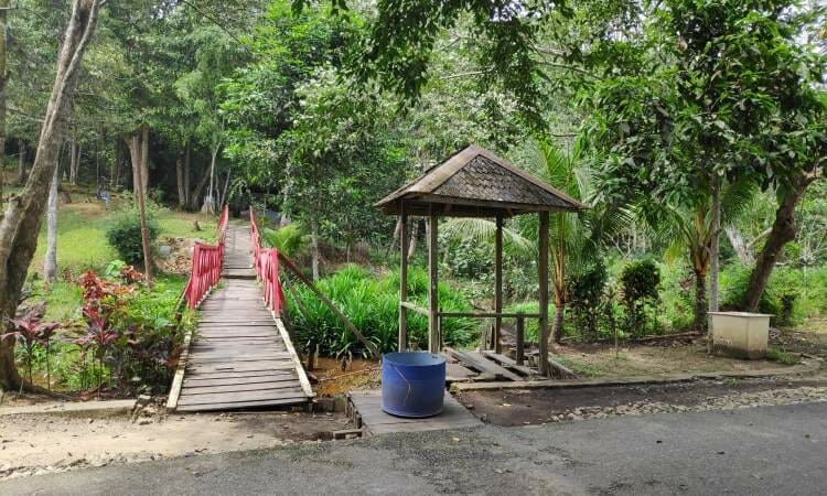 Taman Borneo